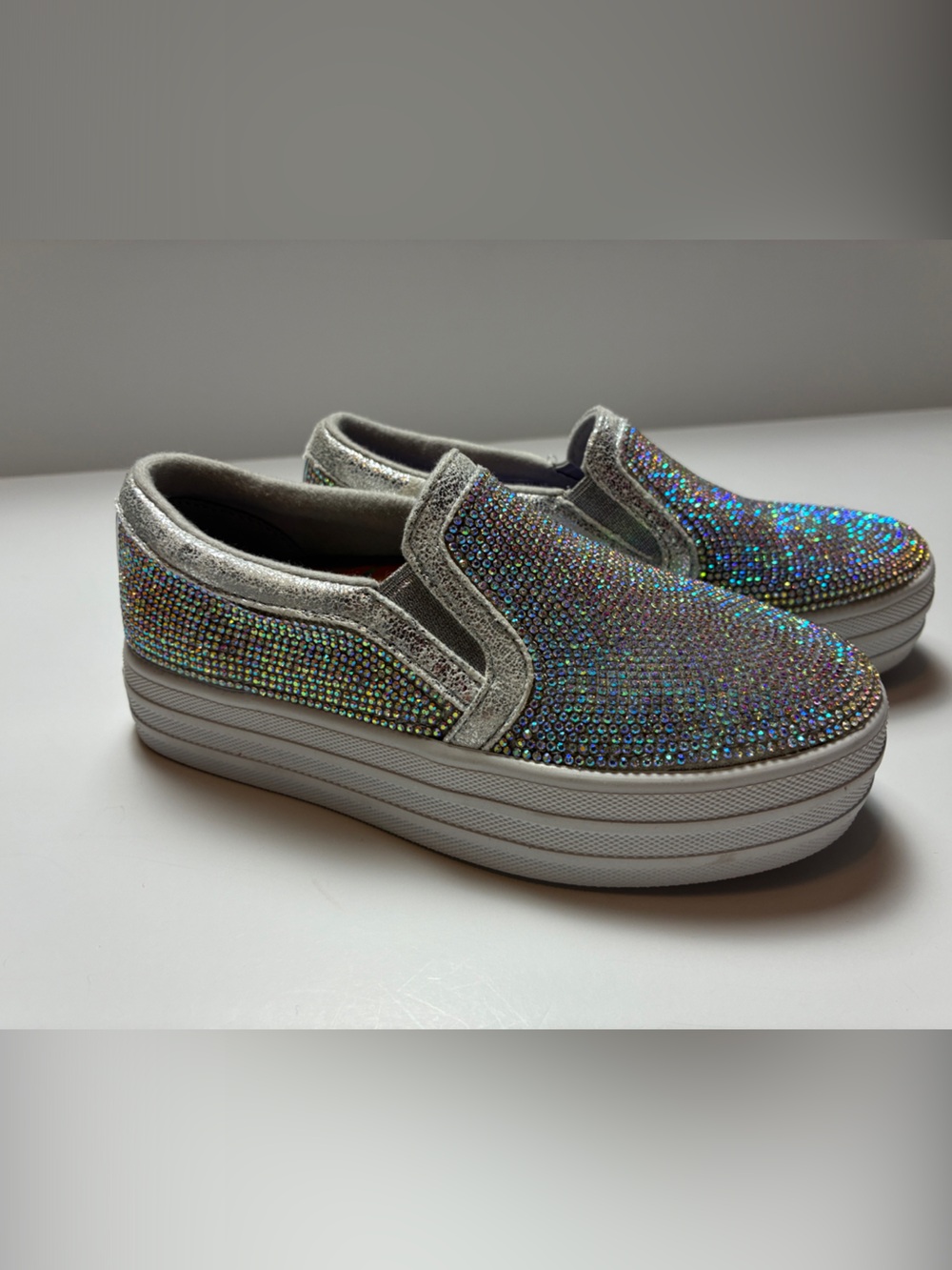 Skechers Kids Slip-On Sparkle Sneakers in Iridescent Silver